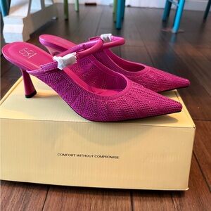 Chic Fuchsia Women's Mules